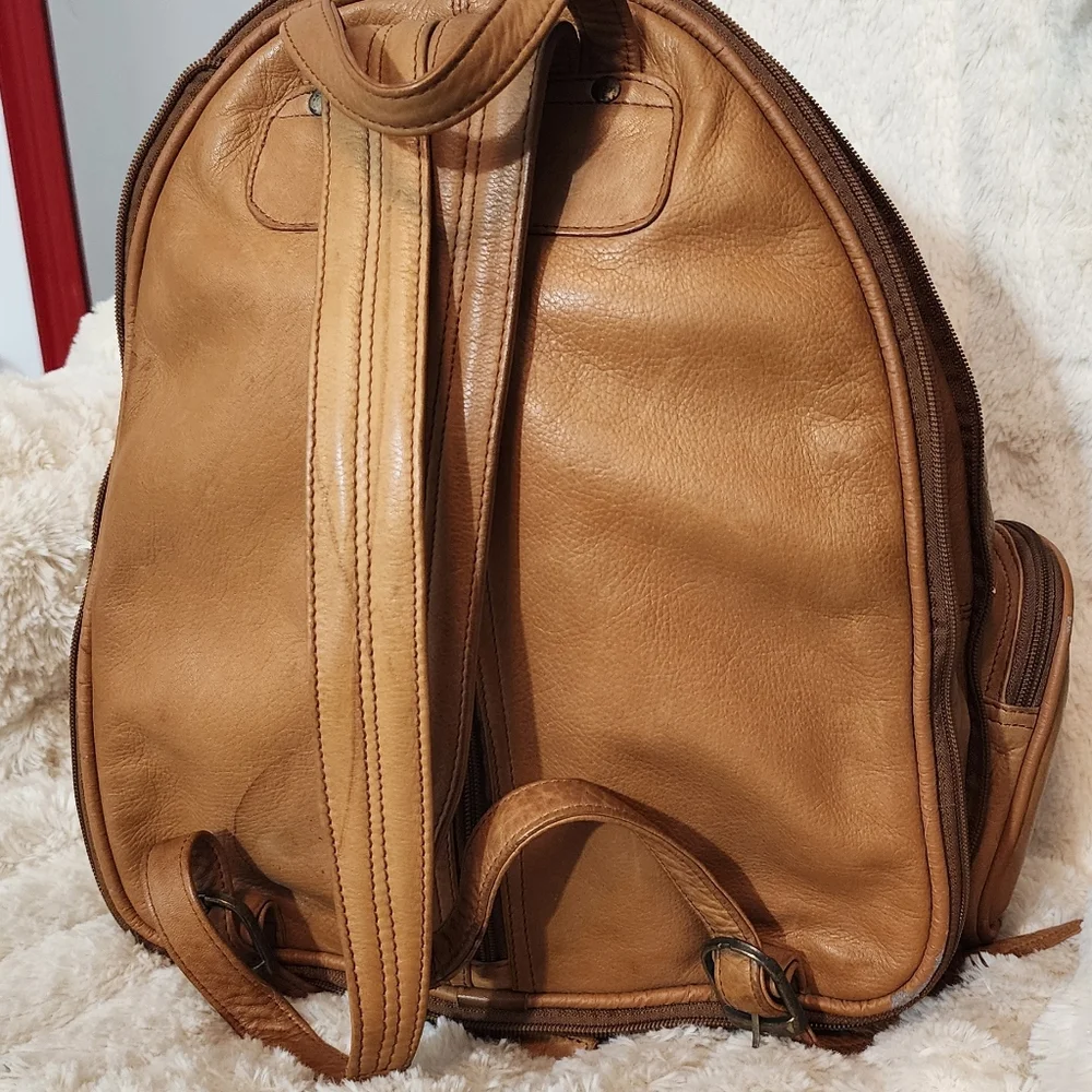 Sold - Picture 5 of 7